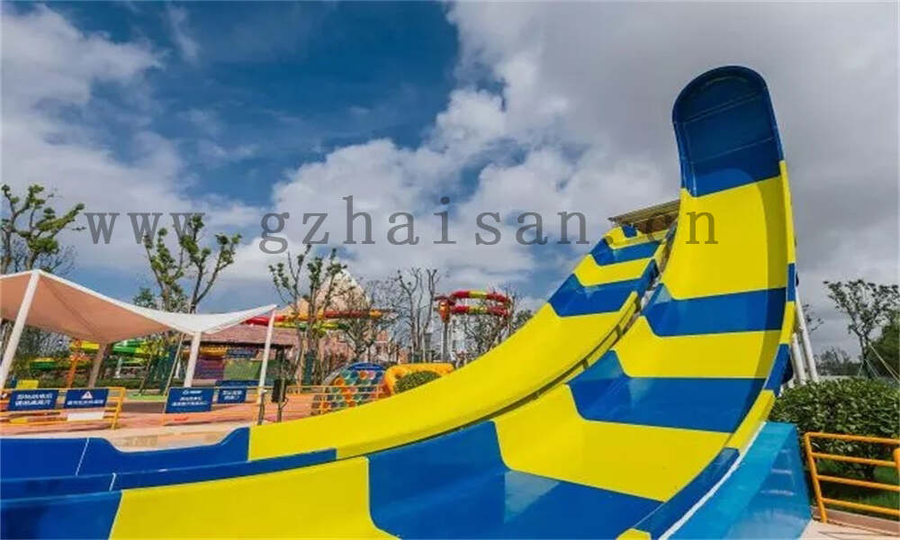 怎样判断水上乐园设备的产品质量？