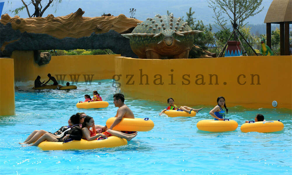 如何策划一个吸引众多游客的水上乐园？