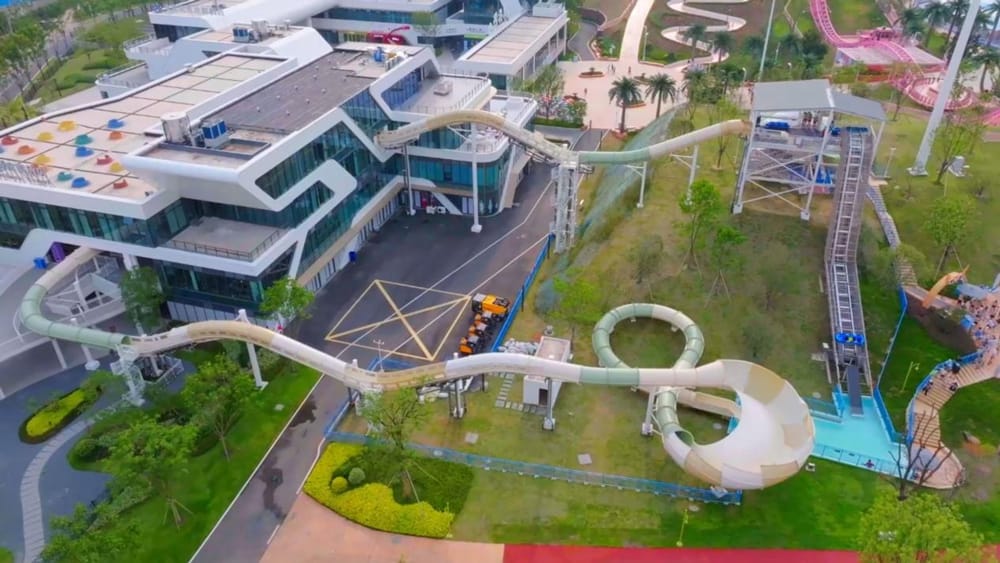 激流过山车｜当速度拥抱水花，掀起水上狂欢盛宴